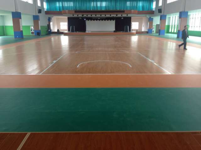 運(yùn)動地板,運(yùn)動地膠