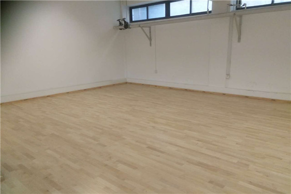 運動木地板,實木運動地板 運動木地板,實木運動地板