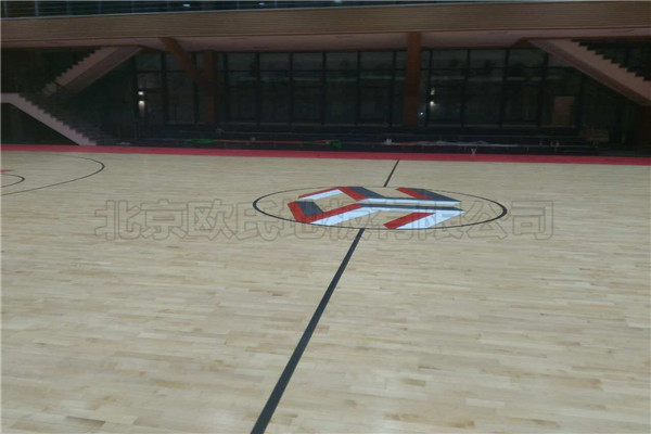 籃球木地板 籃球木地板